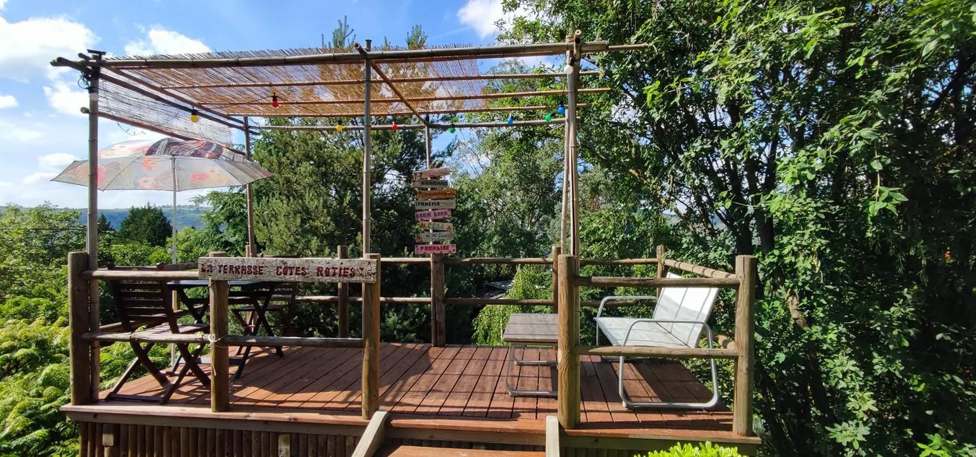Le Mas De Chenier Reventin-Vaugris Homestay